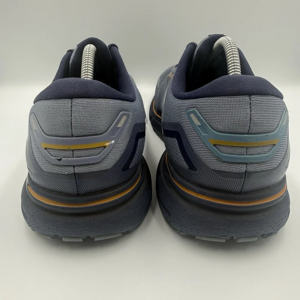 Brooks ghost 15